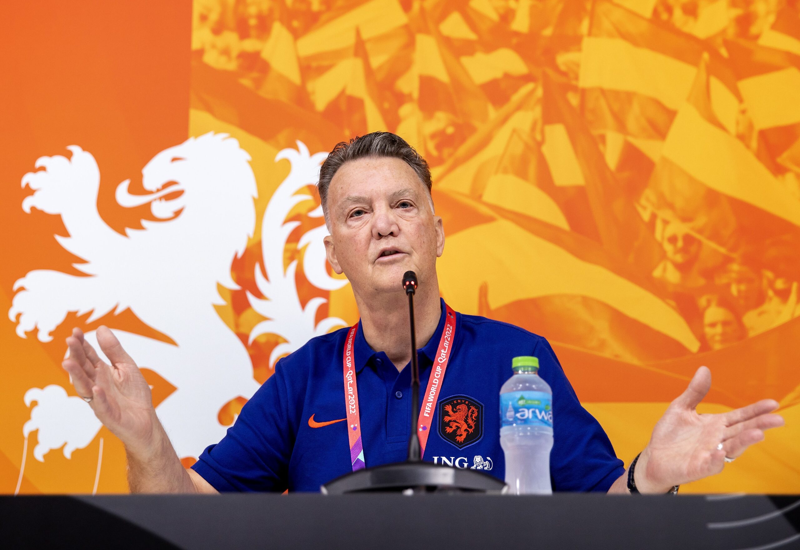 Nīderlandes galvenais treneris piešķir numurus, balstoties uz vecumu